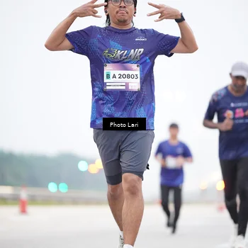 Runner Photo 7304821
