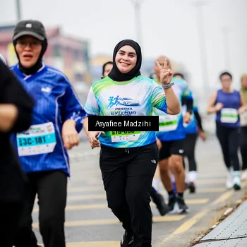 Runner Photo 7304878
