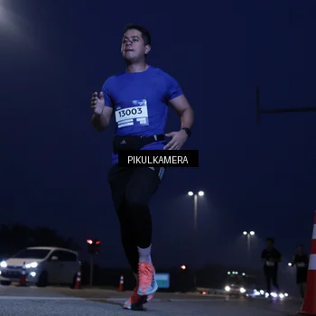 Runner Photo 7304880