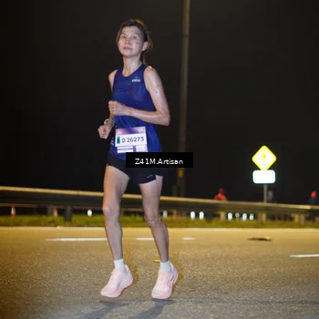 Runner Photo 7304884