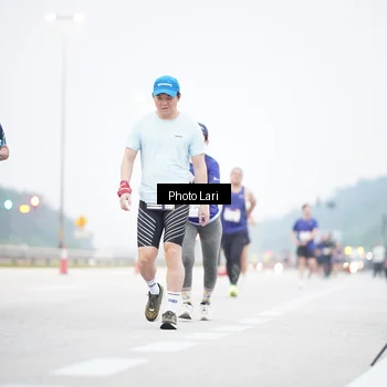 Runner Photo 7304885