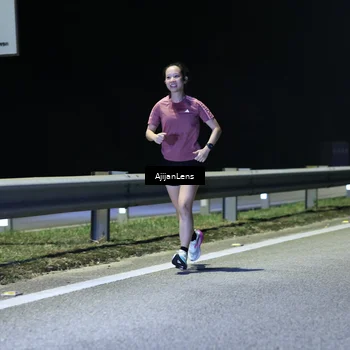 Runner Photo 7304888