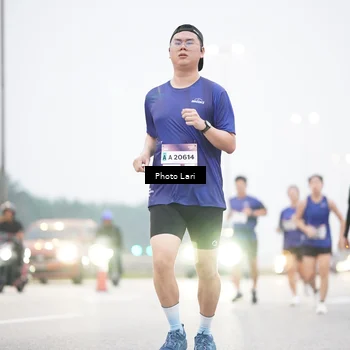 Runner Photo 7304934