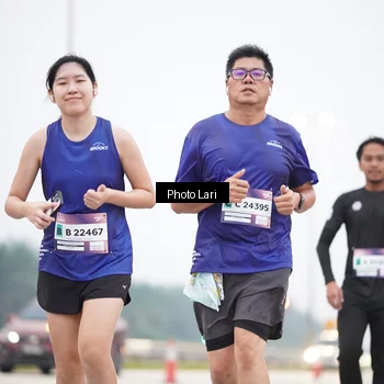 Runner Photo 7304946