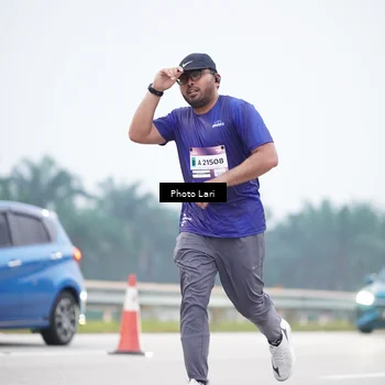 Runner Photo 7304972