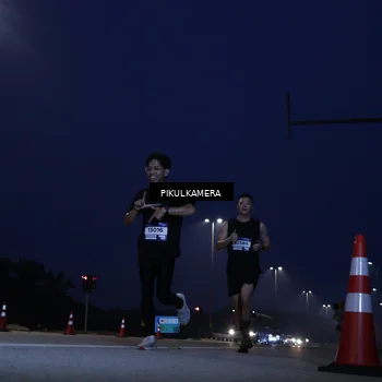 Runner Photo 7304987