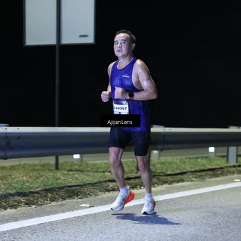 Runner Photo 7304989