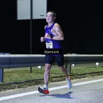 Runner Photo 7305008