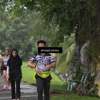 Runner Photo 7305012