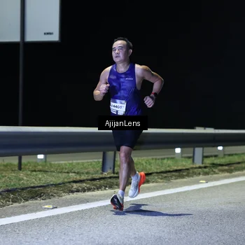 Runner Photo 7305018