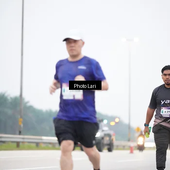 Runner Photo 7305019
