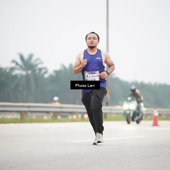 Runner Photo 7305057