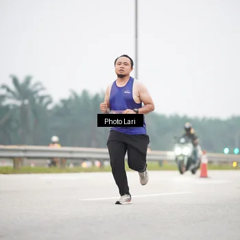 Runner Photo 7305058