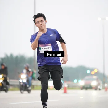 Runner Photo 7305074