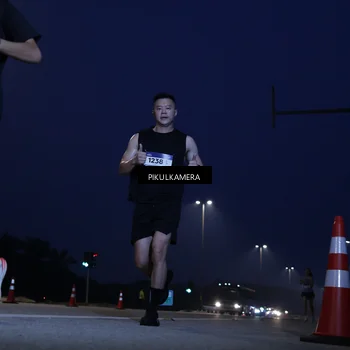 Runner Photo 7305077