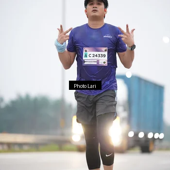 Runner Photo 7305080