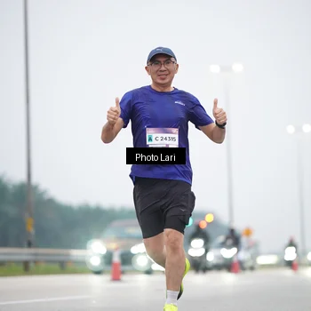 Runner Photo 7305084