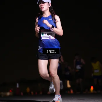 Runner Photo 7305086