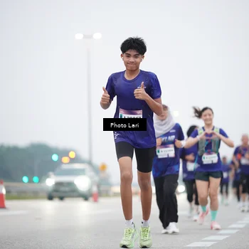 Runner Photo 7305092
