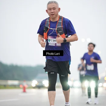 Runner Photo 7305117