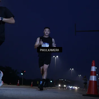 Runner Photo 7305120