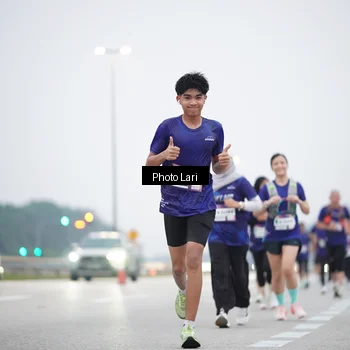 Runner Photo 7305134