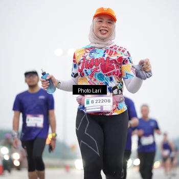 Runner Photo 7305143
