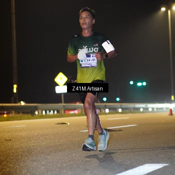 Runner Photo 7305144