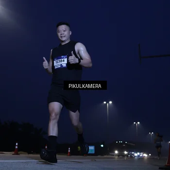 Runner Photo 7305149
