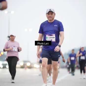 Runner Photo 7305153