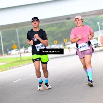 Runner Photo 7305177