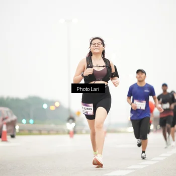 Runner Photo 7305332
