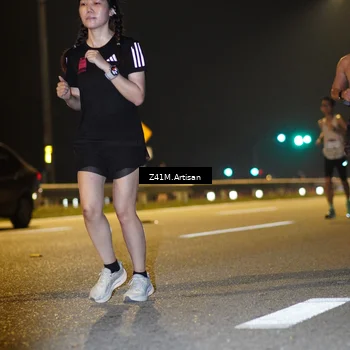 Runner Photo 7305386
