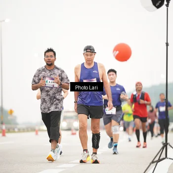 Runner Photo 7305410