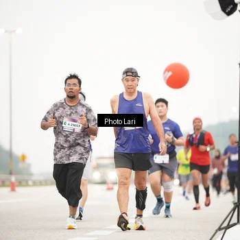 Runner Photo 7305420