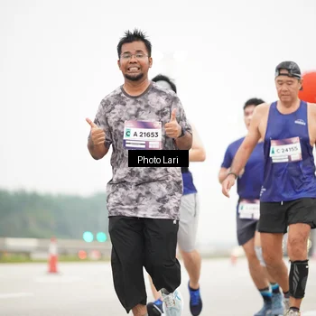 Runner Photo 7305424