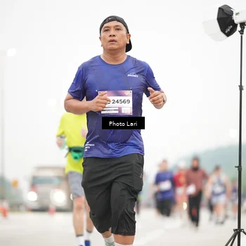 Runner Photo 7305438