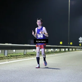 Runner Photo 7305448