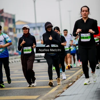 Runner Photo 7305472
