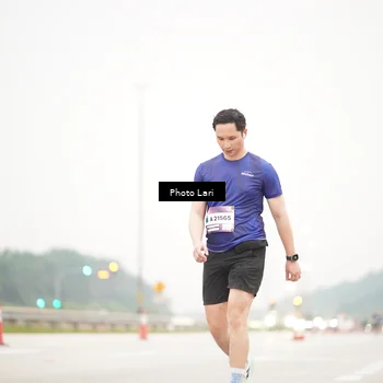Runner Photo 7305496