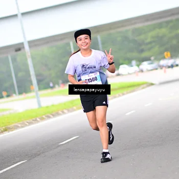 Runner Photo 7305535
