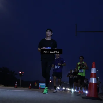 Runner Photo 7305540