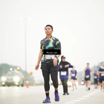 Runner Photo 7305563