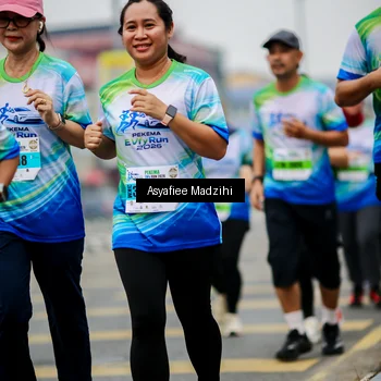Runner Photo 7305603