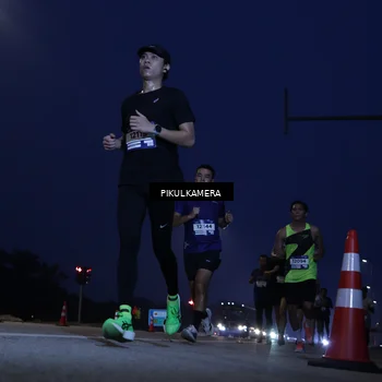Runner Photo 7305616