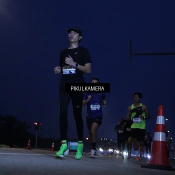 Runner Photo 7305630