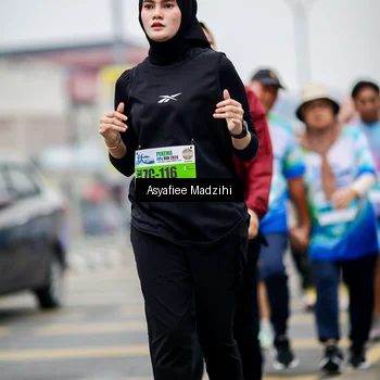 Runner Photo 7305631