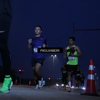 Runner Photo 7305642
