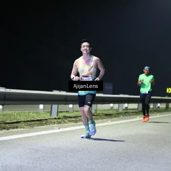 Runner Photo 7305644