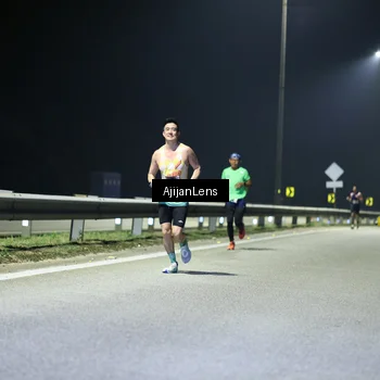 Runner Photo 7305659